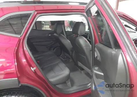 2024 Chevrolet Trax Fwd 2Rs z USA, uszkodzony, nr VIN KL77LJE26RC037925